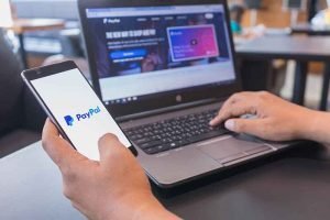 PayPal Payment Transfer Service on Mobile or Desktop