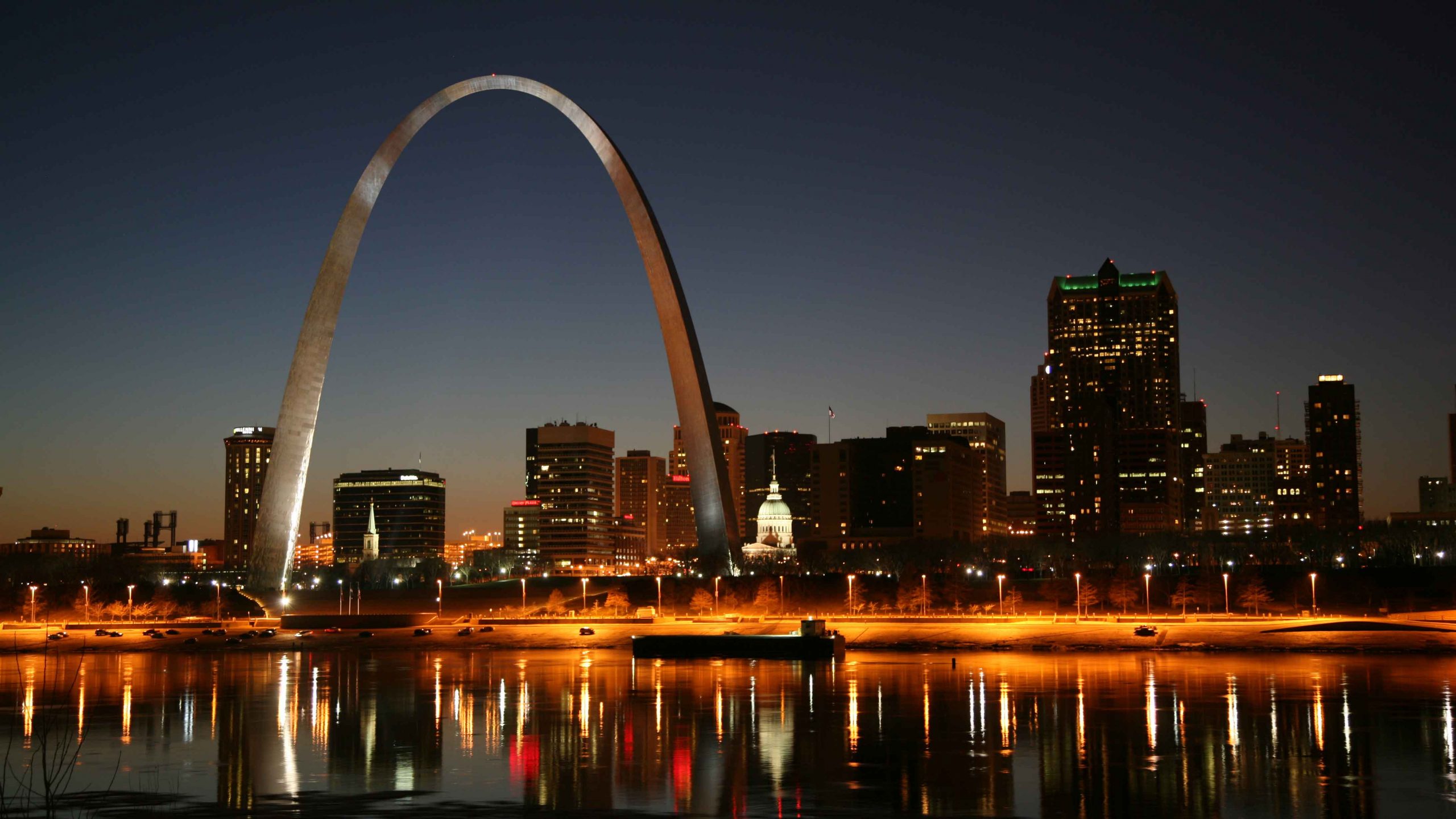 St. Louis Missouri at night