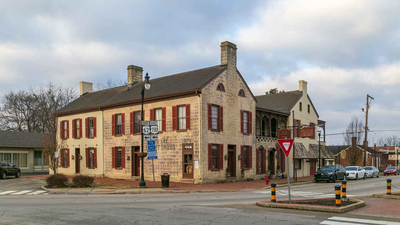 Old Talbott Tavern in Bardstown Kentucky